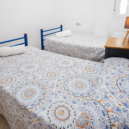Piso Plaza De Flores Apartment *